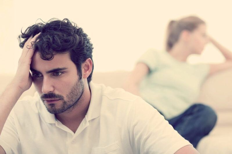 un homme est contrarié par une faible puissance, comment s'améliorer